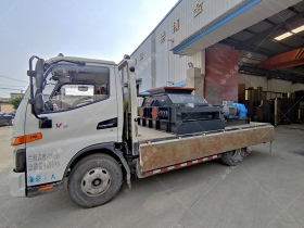 2PGC双齿辊国产精品亚洲LV粉色发货图片_发往新疆_破碎原煤