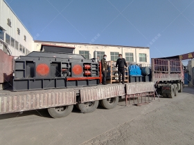 1500x800直连式液压对辊国产精品亚洲LV粉色发往新疆