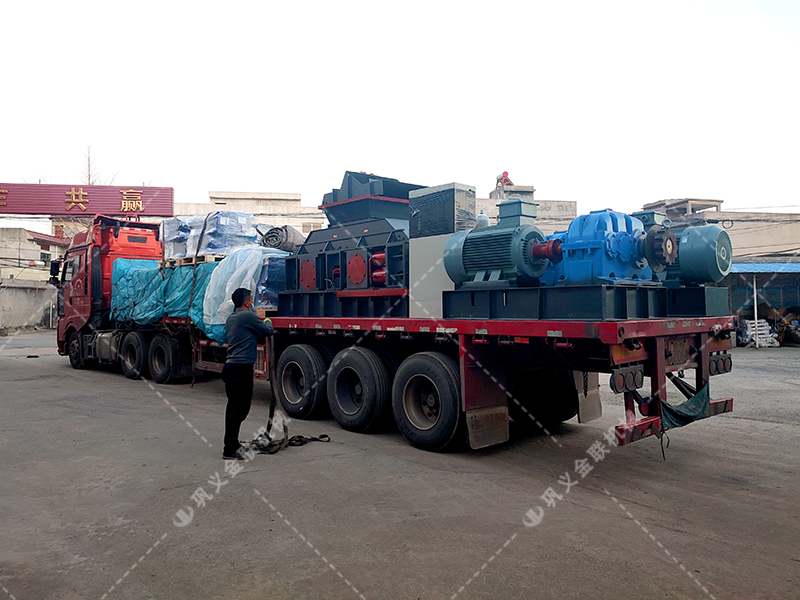 2PGY1200x800鹅卵石液压对辊粉色视频APP污下载发往重庆