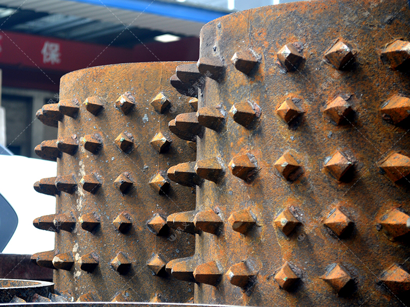 双齿辊国产精品亚洲LV粉色怎么选购，安装要点有哪些？