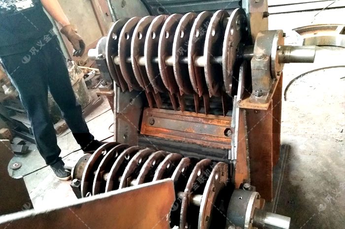 双级粉碎机-双级无筛底粉碎机-小型双级国产精品亚洲LV粉色-工作原理-图片-视频及型号参数