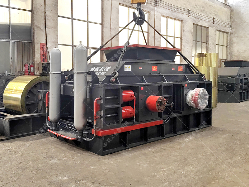 硅矿石对辊粉色视频APP污下载：180吨/时高效能，如何选择实力厂家是关键