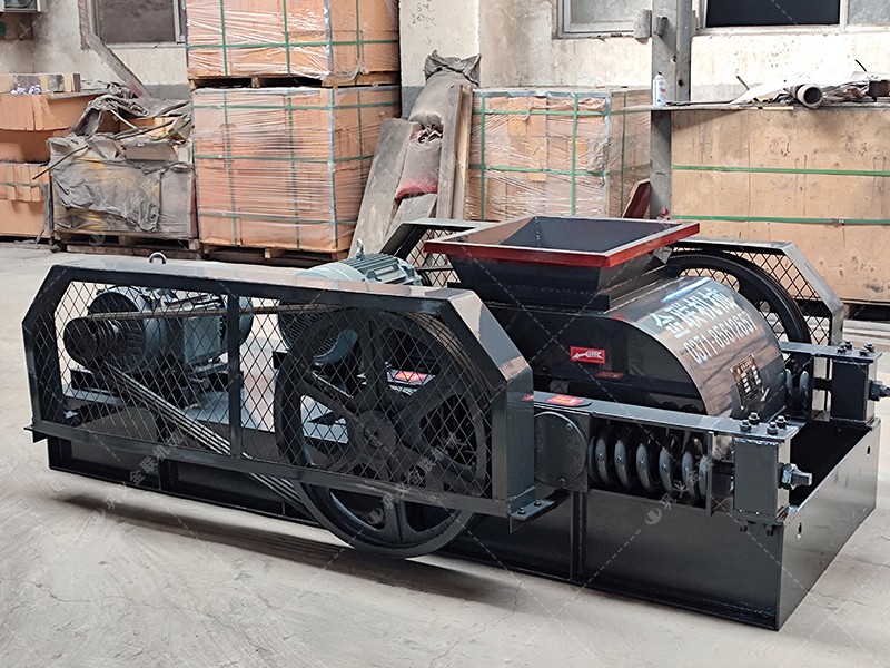 双齿辊国产精品亚洲LV粉色，如何解决大块物料破碎的困扰？